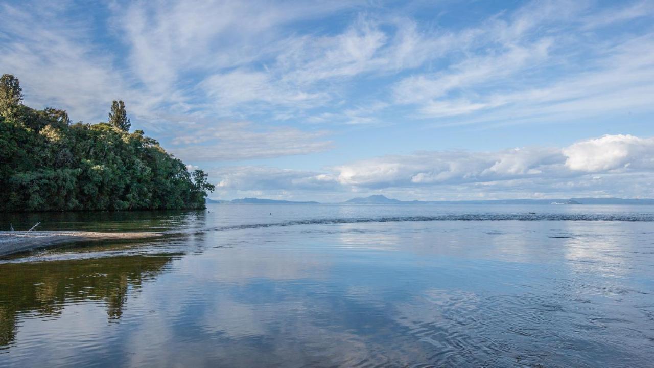 Tongariro Adventures Bed & Breakfast Kuratau Exterior photo